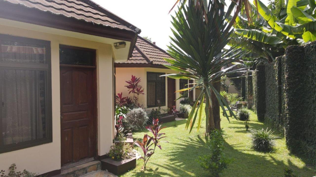 Ahadi Lodge Arusha Esterno foto