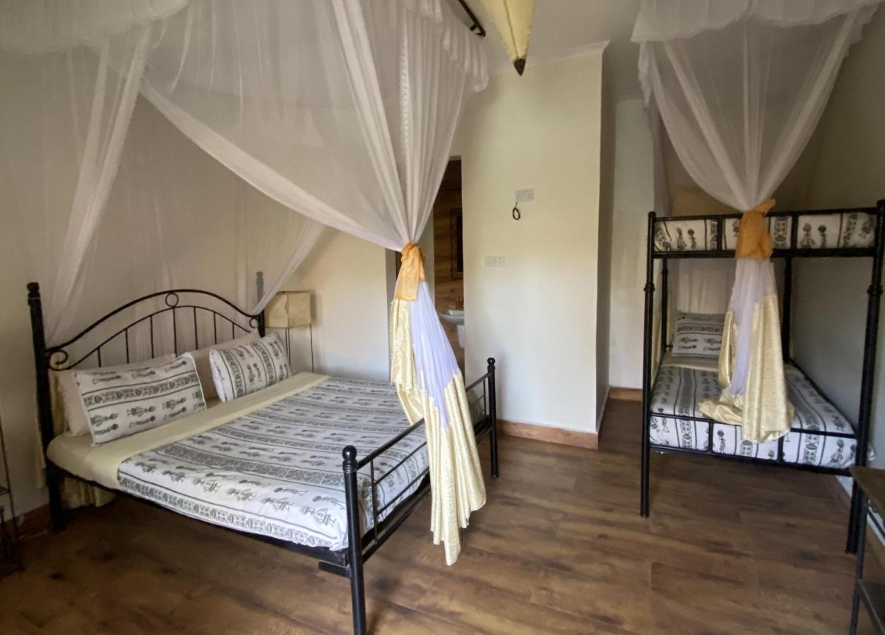 Ahadi Lodge Arusha Esterno foto