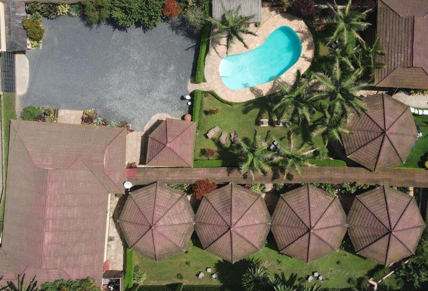 Ahadi Lodge Arusha Esterno foto